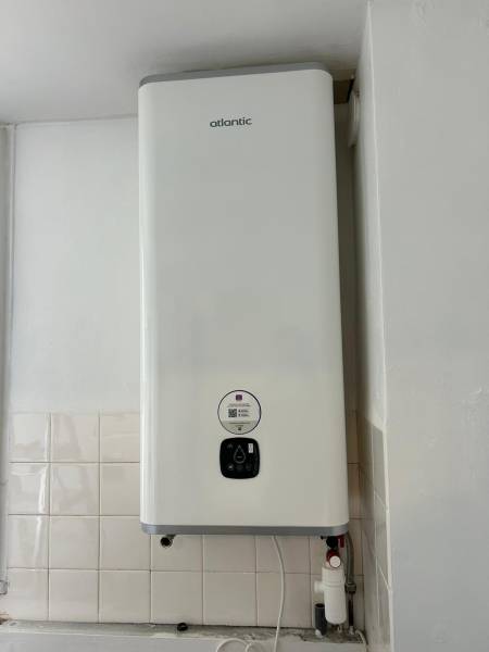 Installation et Remplacement d'un Chauffe-eau Électrique Plat Connecté : Prestation et Matériel Inclus à Narbonne ( 11)