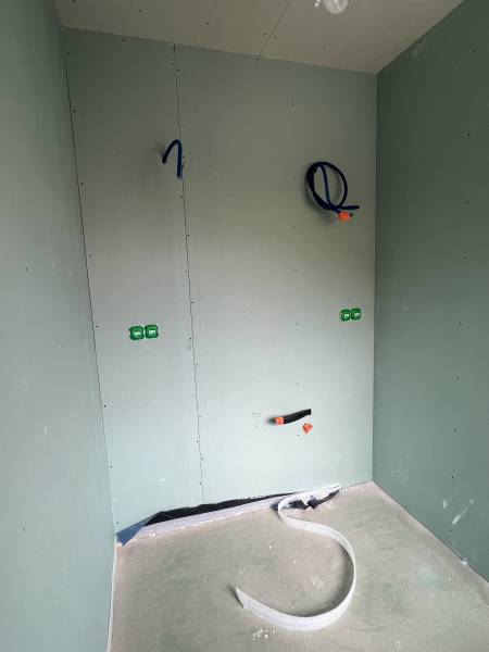 Installation Électrique Complète et Rénovation : chantier Électricité Générale à Sigean dans l'Aude (11) proche de Narbonne 