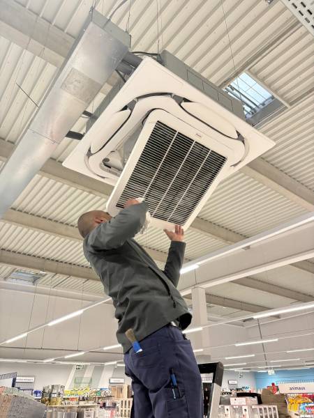 Maintenance climatisation Partenariat de Confiance : 2CE Froid Chaud et l'Enseigne ACTION dans l'Aude  