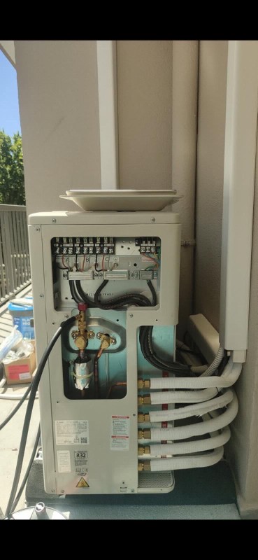 Installation d’une climatisation Mitsubishi multi-split dans trois chambres – Chantier à Narbonne dans l'Aude (11)