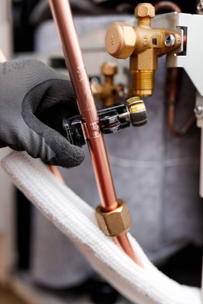 Installation de Systèmes Gainables Mitsubishi avec Régulation Airzone par Zone et VMC Narbonne pour un Domaine à Montredon-des-Corbières